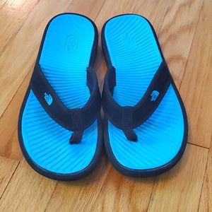 North Face flip flops - size 8